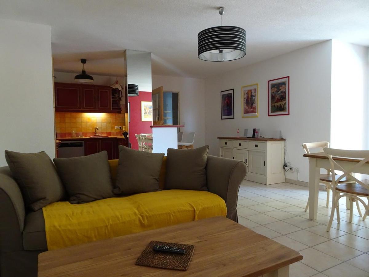Apartamento Les Manades Aigues-Mortes Exterior foto